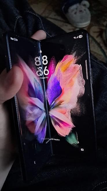samsung fold 3: Samsung Galaxy Z Fold 3, 256 GB, rəng - Qara, Face ID — 2