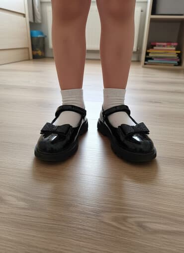 usaq ucun qizil qolbaqlar: Basanojkalar, Qız üçün, 35 — 1