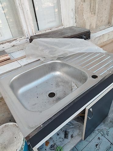 Mətbəx mebeli: Mətbəx üçün çanaq. Təzədir. Amma altındakı şkafın bir qapısını yenidən — 3
