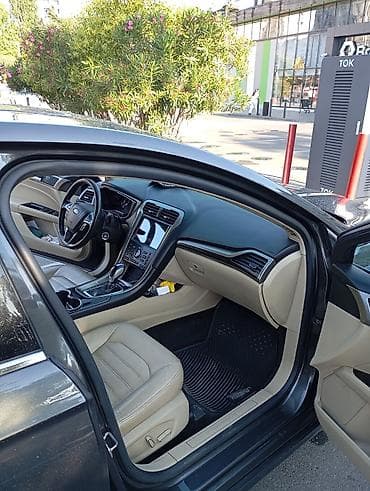 Ford Fusion sedan – geniş və komfortlu salon - Rəng: tünd boz kuzov at lalafo.az Ford Fusion sedan – geniş və komfortlu salon - Rəng: tünd boz kuzov
