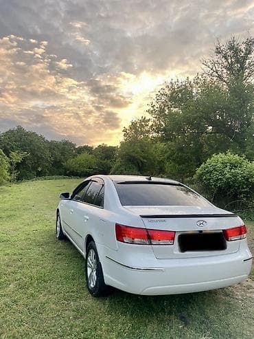motor mopet: Hyundai Sonata: 2 l | 2009 il Sedan — 2