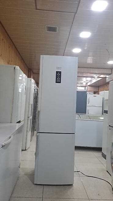 2 qapılı Electrolux Soyuducu Satılır, rəng - Ağ