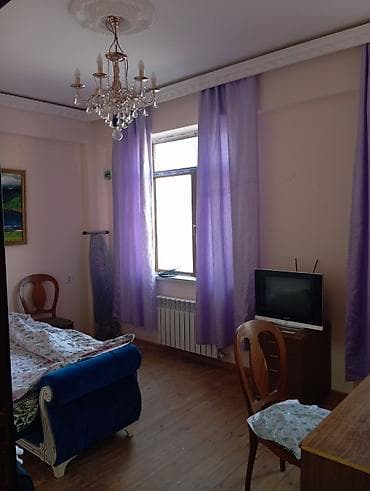 Salam eve otaq yoldaşı xanım axtarılır ödəniş alinmayacaq. Evin