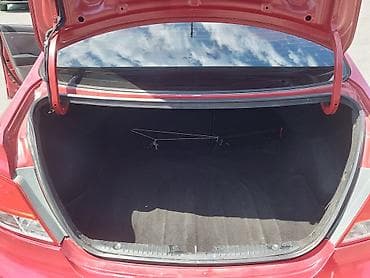 man sat: Hyundai Accent: 1.6 l | 2017 il Sedan — 7