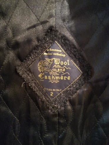 Toy paltarları və aksesuarları: ENDIRIM EDILDI İTALİYANİN APRİL FİRMASİNİN KASEMİR PALTOSU, BİR NECE — 9