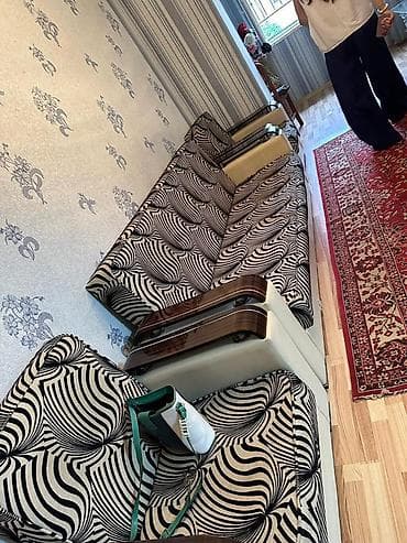 ayla mebel: Retro üslubda 2 ədəd kreslo və 1 ədəd divandan ibarət yumşaq mebel — 1