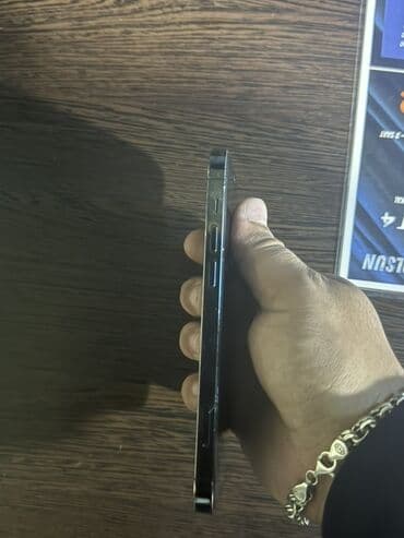 iphone 12 pro max ekran: IPhone 12 Pro Max, Göy, Face ID — 5