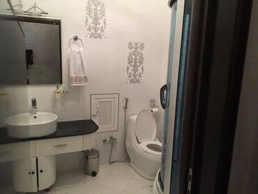 sarayda yeni tikili binalar: Mənzil kirayə verilir. Şəhərin ən lüks və mərkəzində yerləşən yeni — 6