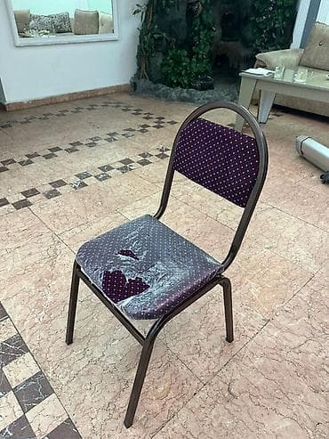 metbext stolu: Metall karkaslı yığınlana bilən stul - Material: möhkəm metal — 1