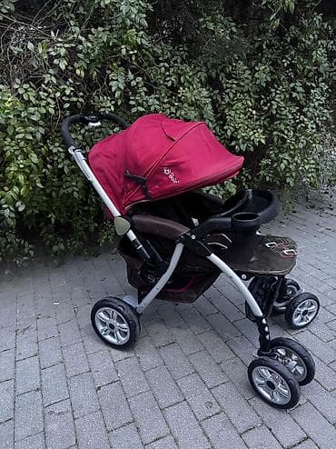 Polwanindir.Ela veziyyetdedir.hem yatmaq hemde oturmaq ucun olan