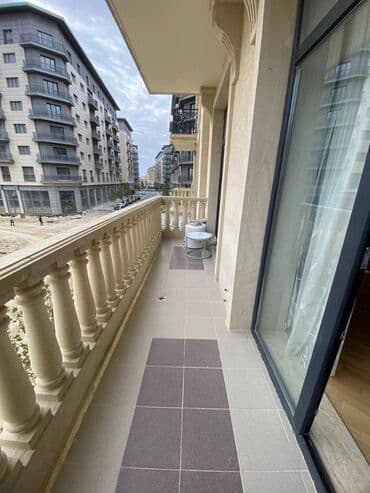 nermanov evler: 3 otaqlı, Yeni tikili, 132 kv. m — 2