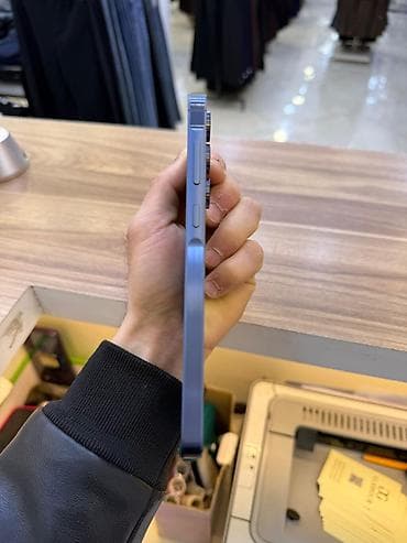 samsung 1210: Samsung Galaxy A55, цвет - Голубой, Две SIM карты — 3