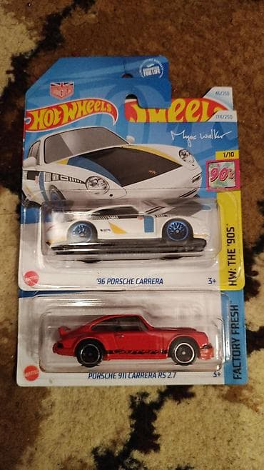 Hot Wheels Porsche kolleksiyası – 3 ədəd 31 azn - ’96 Porsche Carrera — 3