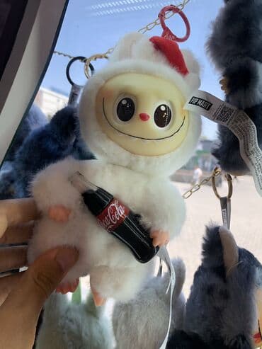 сколько стоит лабубу в азербайджане: Original Labubu Oyuncaqların hər birinin özünəməxsus rəngi var. Bu — 2