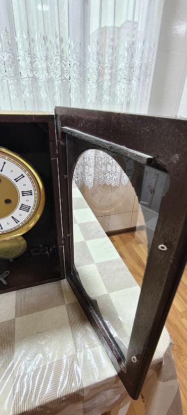 islenmis generator satisi: Divar saatları, Mexaniki, Mayatnik — 7