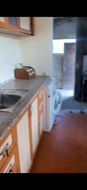 bine kiraye: Kirayə verilən bu mənzil yaşayış üçün uyğundur. Mənzildə yataq otağı — 2