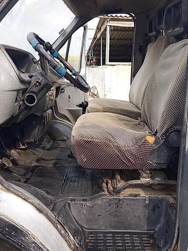 balaca teker: Yük daşıma üçün kiçik tonnajlı bortlu yük maşını - Marka/model — 4