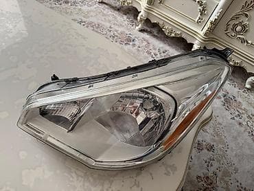 mitsubişi: Sağ, Yaxın və uzaq vuran işıqlar Mitsubishi, ABŞ, İşlənmiş — 2