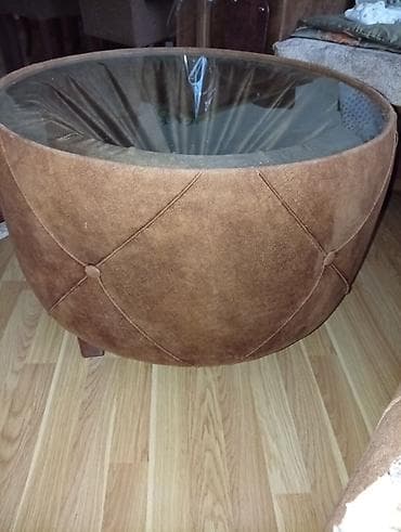 Yumru masa, Açılmayan, Təkərsiz, Şüşə, Zəmanətsiz