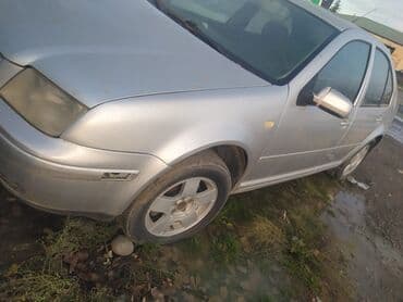 2000 bmw 320i: Volkswagen Jetta: 1.9 l | 2000 il Sedan — 3