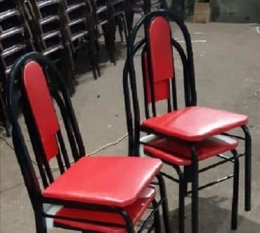 kötük: 30 ədəddən yuxari şəhər daxili catdirilma var. Stullar sexden satiş — 1