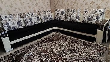 Künc divan, Açılan, Bazalı