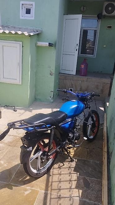 r 125 moto: Moped/motosiklet – şəhər içi gündəlik istifadə üçün praktik və yığcam — 2