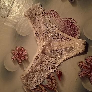 Qadın üçün zərif krujeva tərzli alt paltar (string/brief). - Rəng lalafo.az -da Qadın üçün zərif krujeva tərzli alt paltar (string/brief). - Rəng