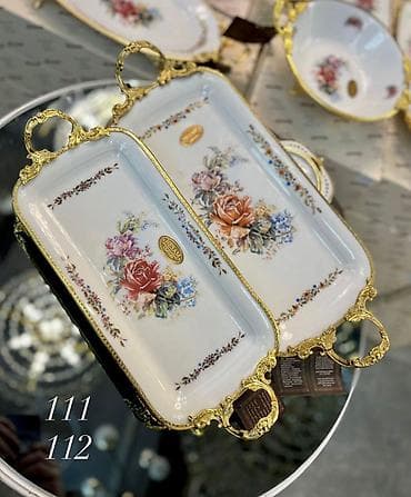 - Zərif gül naxışlı servis podnosları (2 ədəd). - Uzunsov formalı, ağ lalafo.az -da - Zərif gül naxışlı servis podnosları (2 ədəd). - Uzunsov formalı, ağ