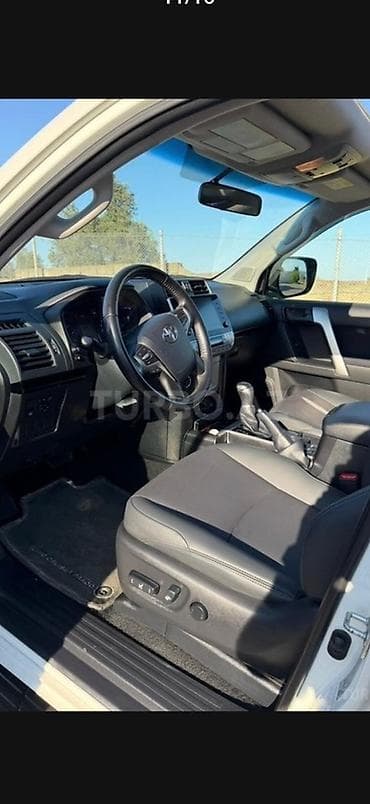 tank pro 3: Toyota Land Cruiser Prado: 2.7 l | 2022 il Ofrouder/SUV — 10