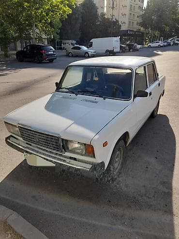Nəqliyyat: VAZ (LADA) 2107: 1.5 l | 2004 il 245000 km Sedan — 2