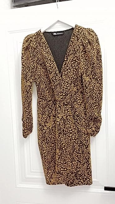 aşırmalı donlar: Zara Woman qısa don - Dizayn: Qızılı-sarı leopard naxışlı, qara fon — 1