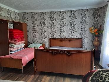 neftcilərdə 3 otaqlı evlər: 8 kv. m, 3 otaqlı, Qaz, İşıq, Su — 5
