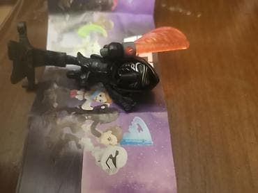 Fiqur, Plastik, rəng - Qara