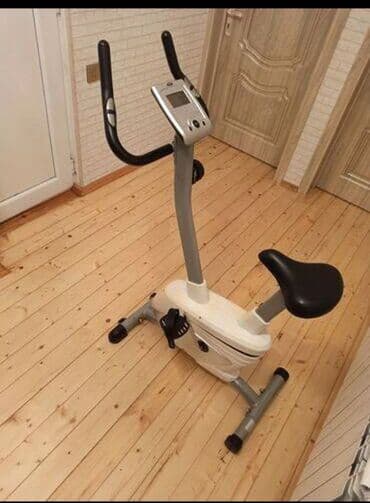 Stasionar velotrenajor - Kompakt, evdə istifadə üçün uyğun stasionar