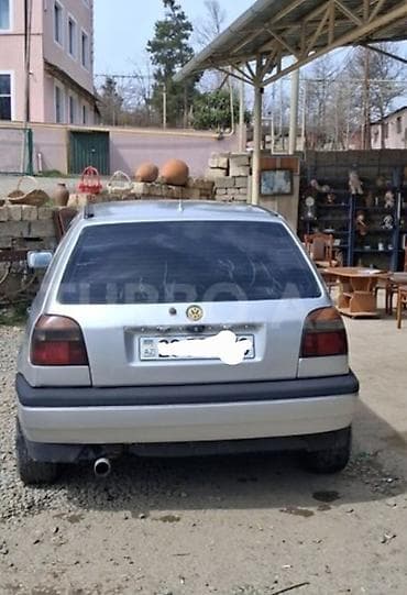 mercedes ishlenmish ehtiyyat hisseleri bakı: Volkswagen Golf: 1.6 l | 1992 il Hetçbek — 3