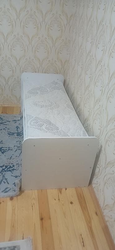 ev şəkili: Təknəfərlik çarpayı, Bazasız, Matras ilə, Siyirməsiz — 2