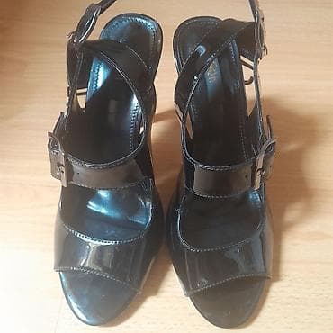 Ölçü: 38, rəng - Qara, Yeni