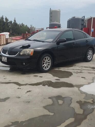 maşın üçün kondisaner: Mitsubishi Galant: 2.4 l | 2006 il 325000 km Sedan — 3
