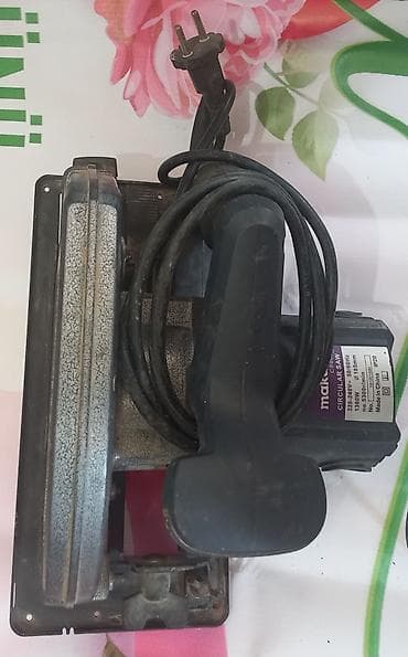 Другие пилы: Makute dairəvi mişar (Circular Saw) - Şəbəkə gərginliyi: 220–240V - — 2