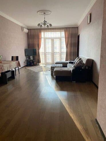 mikrorayon kiraye evler: Mənzil kirayə verilir. 3 otaq, 19.8 mərtəbə, 90 kv, tam əşyalı — 15