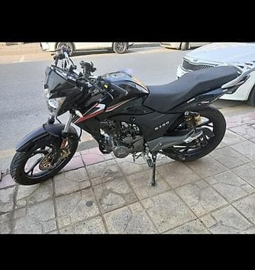 suktur: Motosiklet – şəhər və gündəlik istifadə üçün çevik naked/street — 1