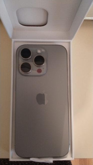 IPhone 15 Pro, 256 GB, Natural Titanium, Simsiz şarj — 3