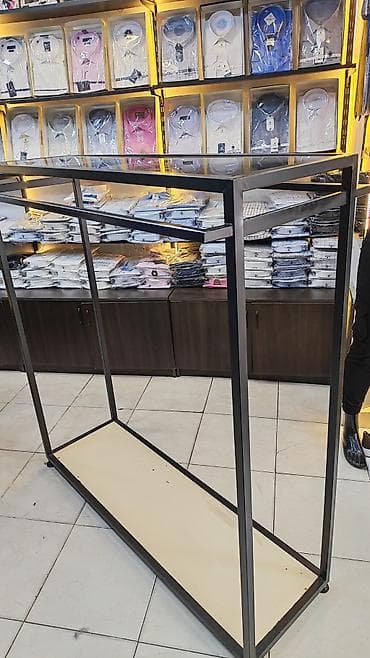 Metal mağaza asılqanı satılır.Yeni kimidir,çox az işlənib.Qiyməti