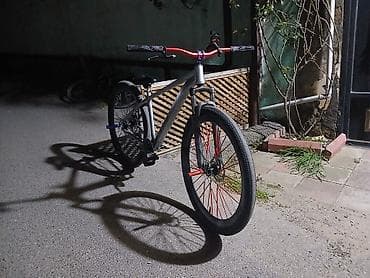 elektro velosipet: Şəhər və park sürüşləri üçün yığılmış tək sürətli velosiped. acilib — 1