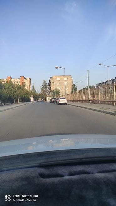 ev kiraye: Mənzilin təsviri: - 2 otaqlı, işıqlı və rahat planlı mənzil. - — 10