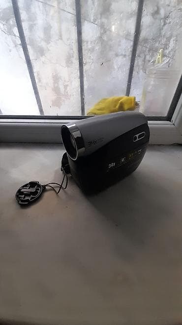 avtomobil dinamik: Samsung rəqəmsal videokamera Xüsusiyyətlər: - 34x optik zoom – uzaq — 2