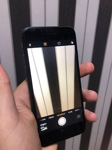 iphone 8 plus plata: IPhone 8, 256 GB, Qara, Qırıq — 7