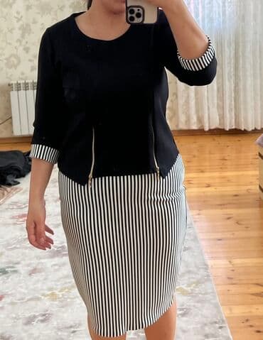 женские деловые костюмы: Qara rəngli, üçdə bir qollu bluz və zolaqlı ətəkdən ibarət dəst — 3