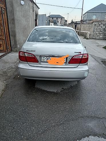 nissan gtr: Nissan Maxima: 3 l | 2000 il Sedan — 2